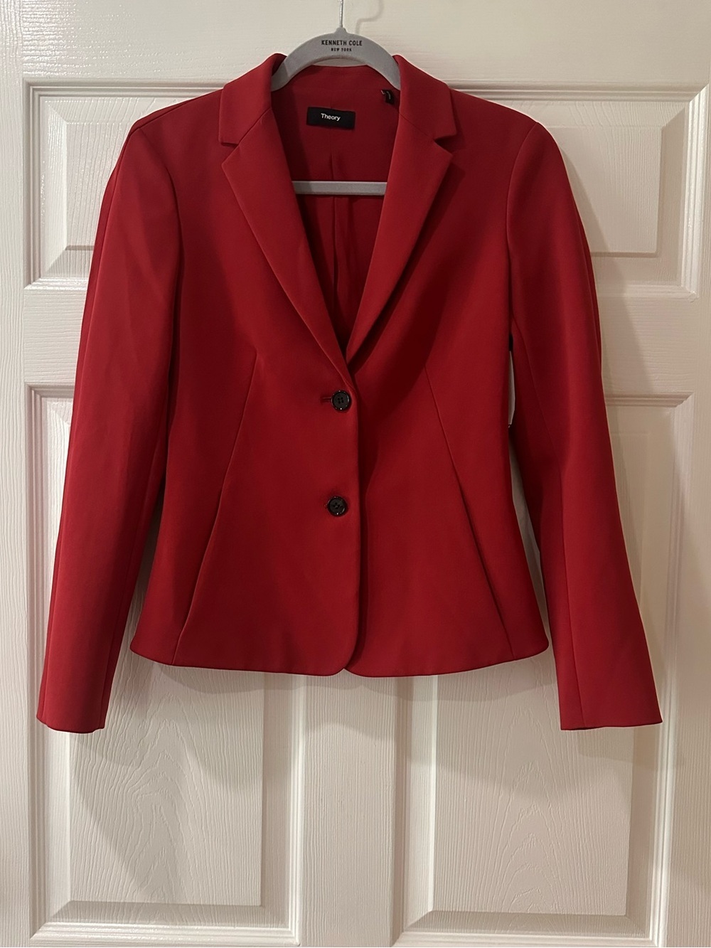 Theory Fitted Blazer in Admiral Crepe.